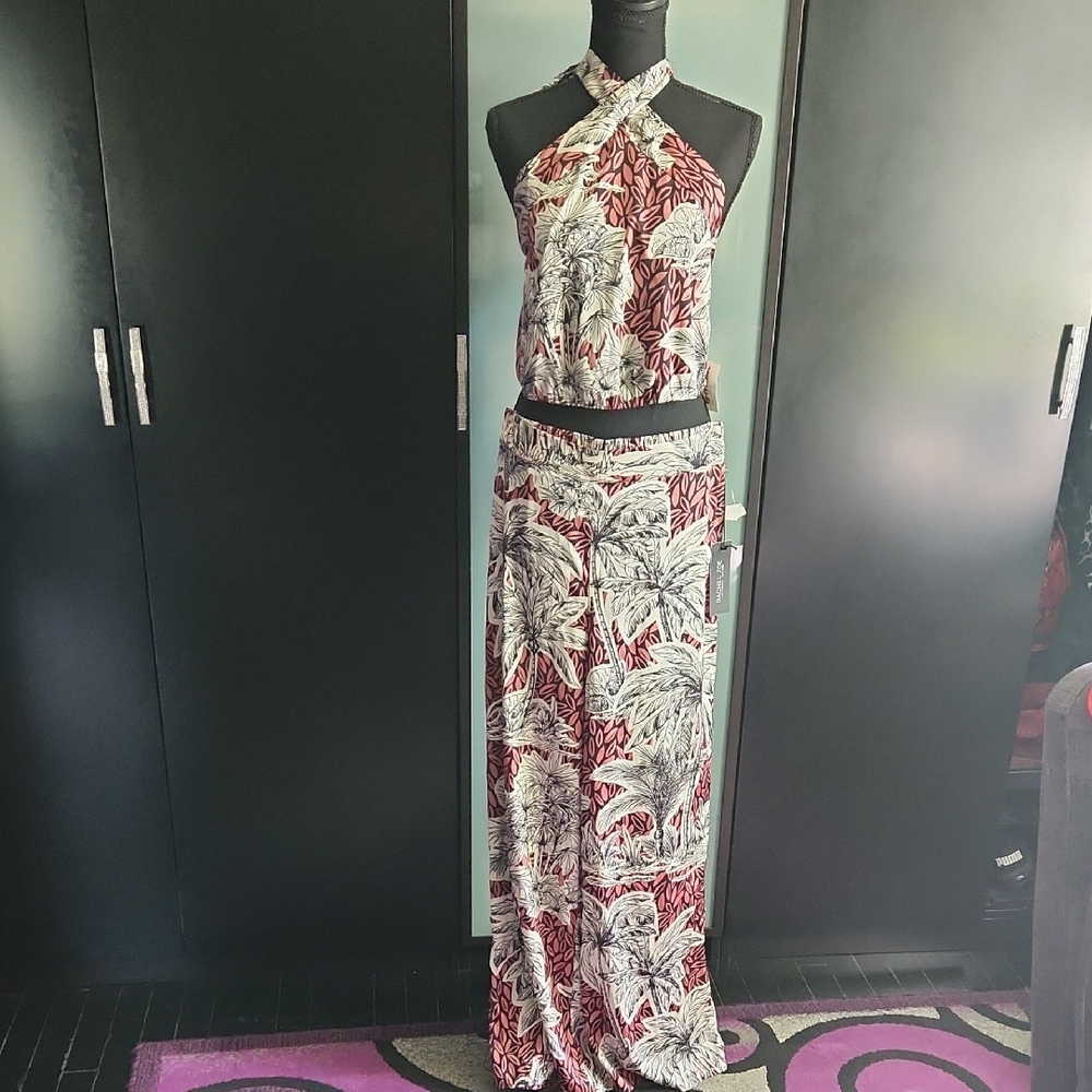 Rachel Zoe Black and Red Patterned Garment Tropical Design